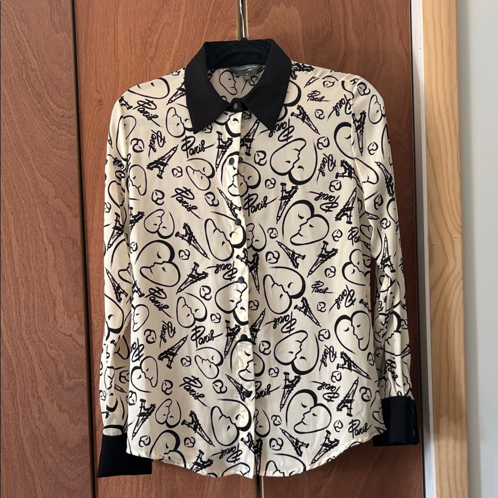 Catherine Malandrino Cream and Black Script & Heart Print Button-Down Shirt